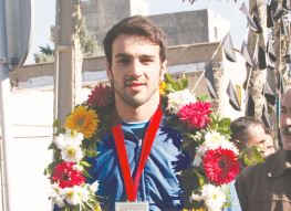 عسگری تاریخ ساز شد
