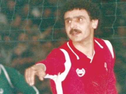 موذن: والیبال رییس یک بار مصرف نمی‌خواهد