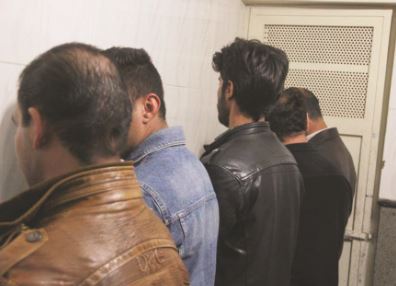 ماموران قلابی، بار ماشین‌های سنگین را می‌دزدیدند