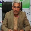 با سیاست کاری ندارم