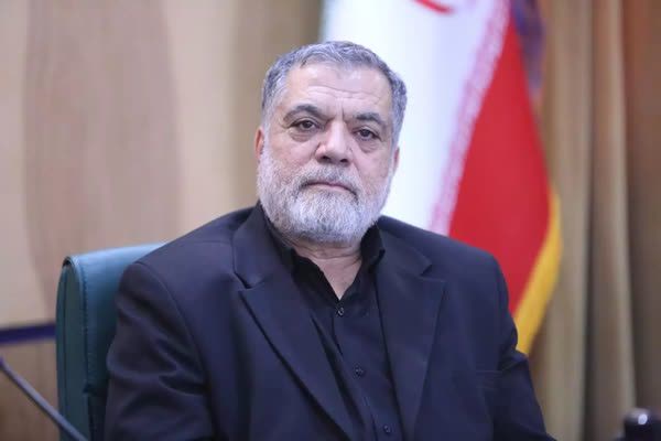از تردید تا تمجید