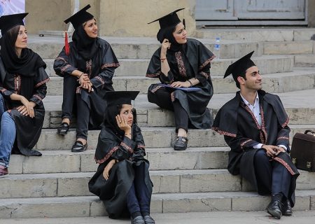 علم بی‌عمل، مدرک بی‌ثمر