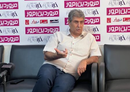 رسانه نباید سخن قدرت را به جامعه دیکته کند